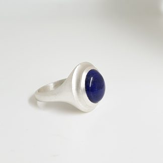 Lapis lazuli ring in sterling silver
